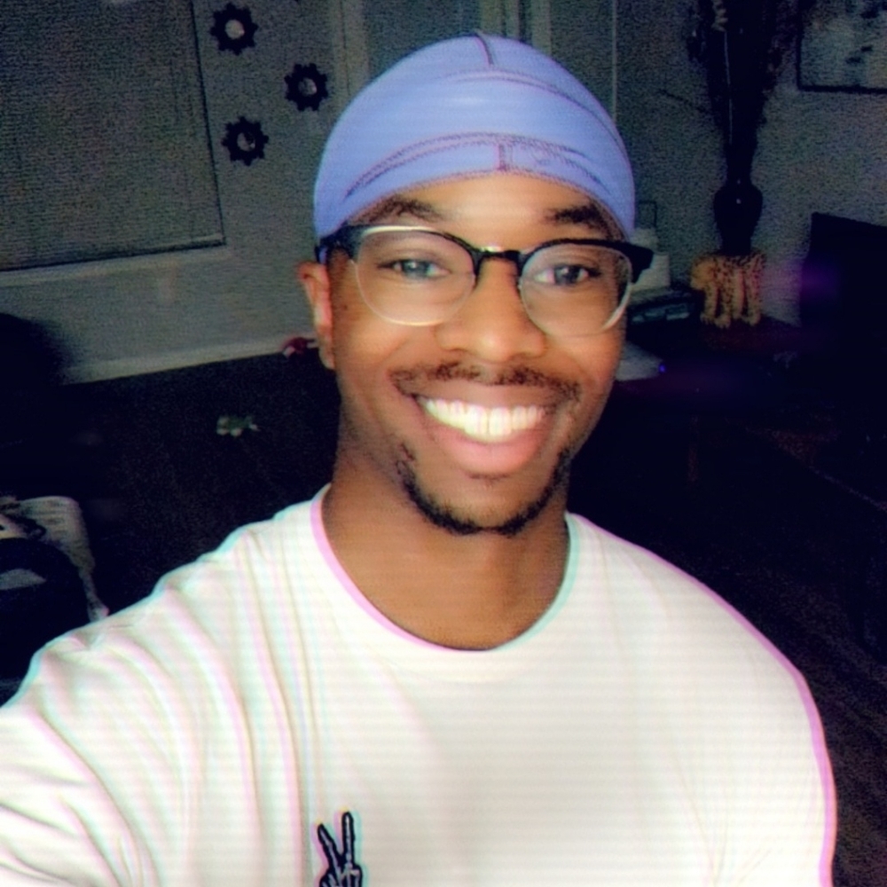 Meet your Posher, Thekomedian